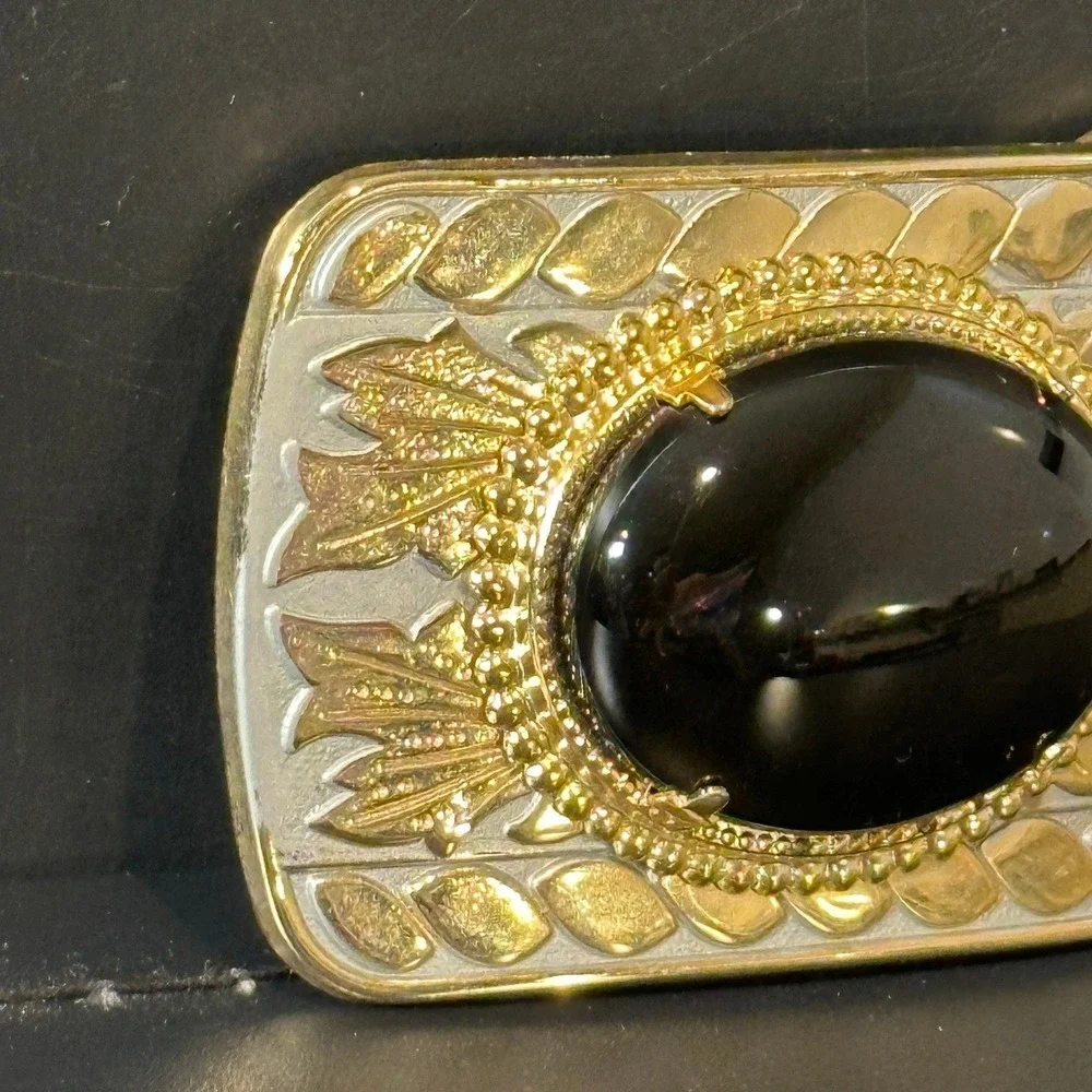 Vintage‎ Western Belt Buckle Gold Silver Tone Black Onyx Cabochon Mixed Metal